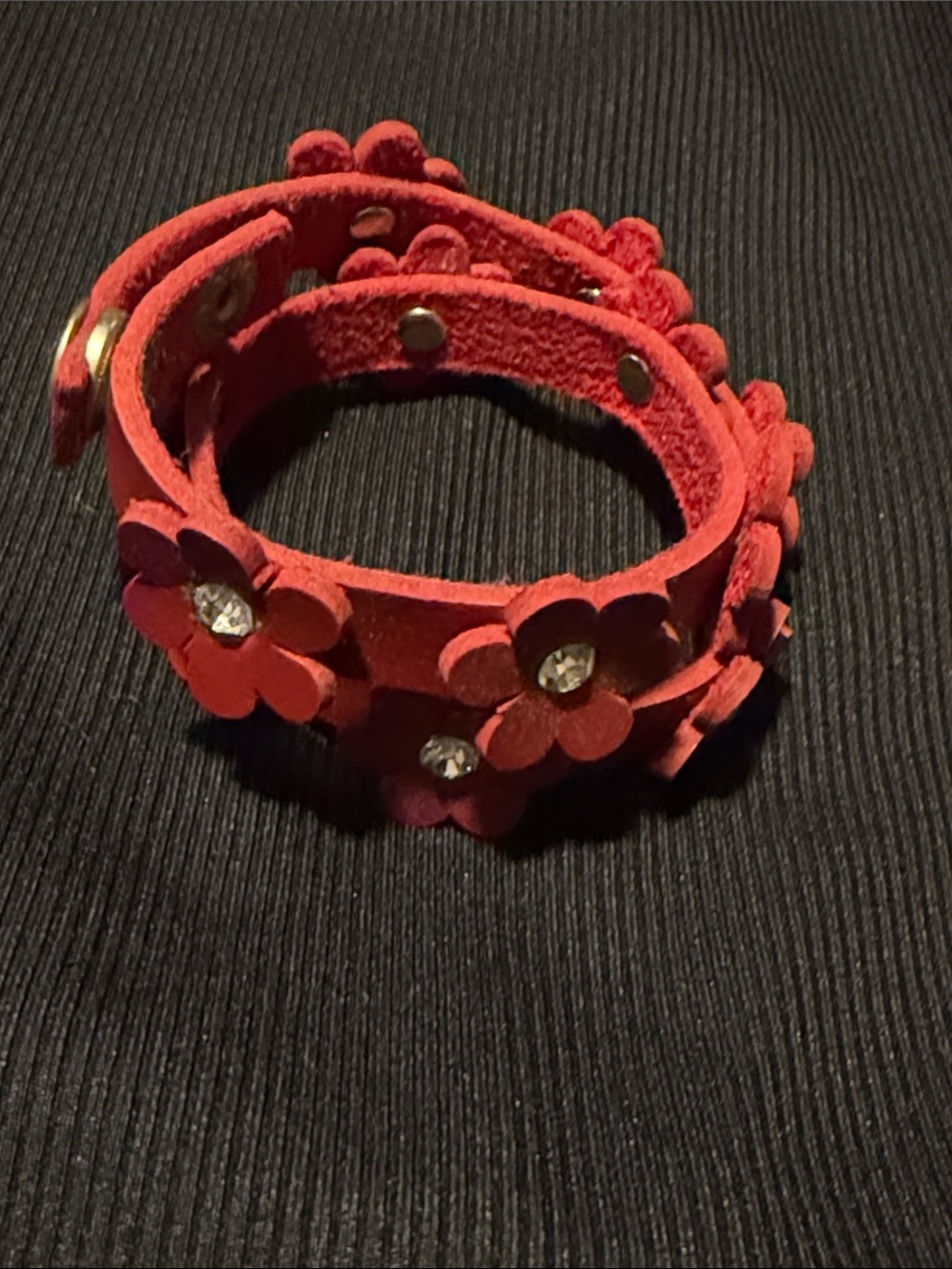 Gorgeous red leather & rhinestone floral wrap bracelet or choker necklace - EUC!